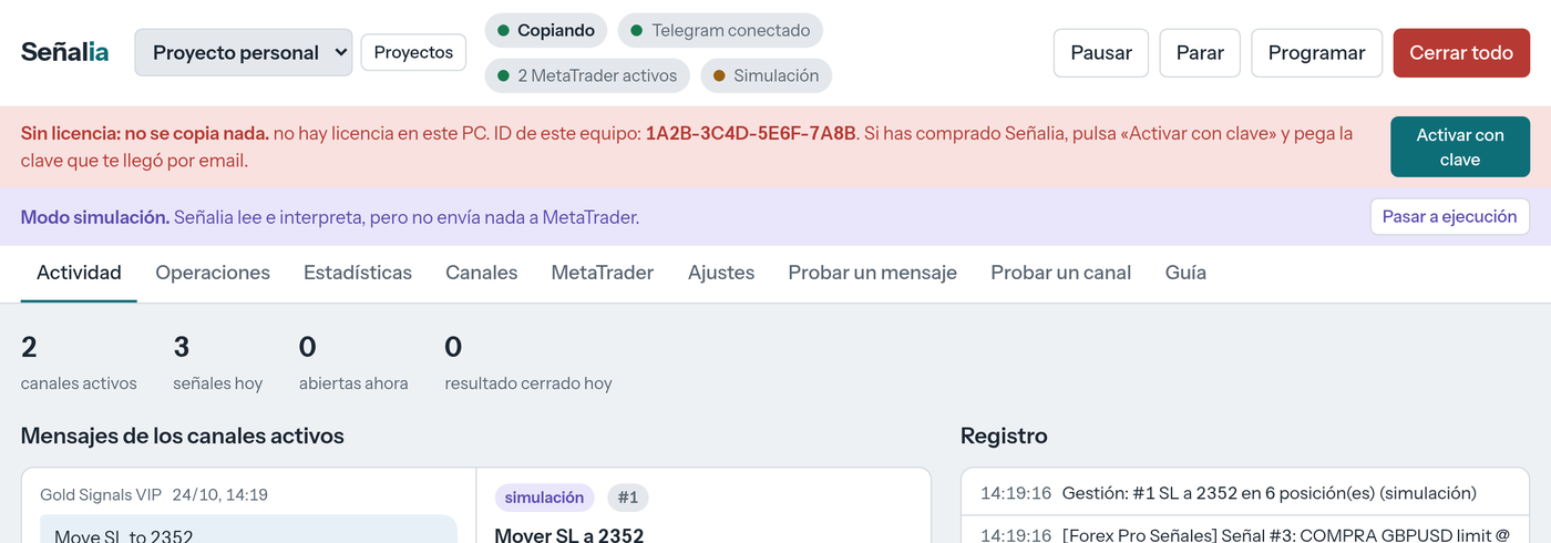 El panel con el aviso rojo «Sin licencia» y el botón «Activar con clave».